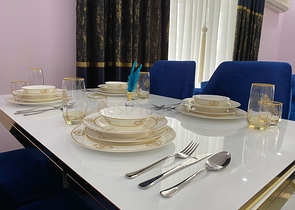 شقة عائلية واسعة في الانيا - غرفتين وصالة مفروشة -ضمن مجمع سكني -محمودلار/ الانيا 