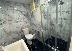 شقة عائلية واسعة في الانيا - غرفتين وصالة مفروشة -ضمن مجمع سكني -محمودلار/ الانيا 