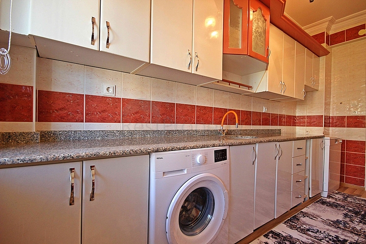 شقق للبيع في مدينة الانيا- غرفتين وصالة مع مطبخ منفصل -اثاث جديد -في محمودلار / الانيا 