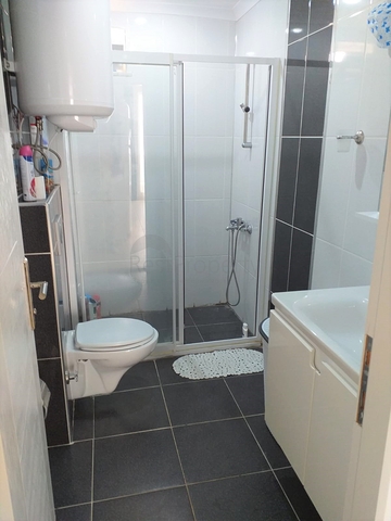 شقق قريبة من البحر في الانيا - تصميم غرفة وصالة مفروشة -في محمودلار / الانيا 