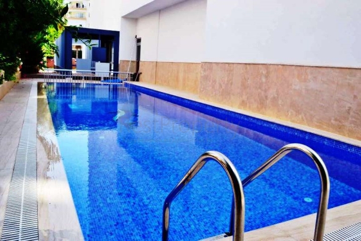 شقق قريبة من البحر في الانيا - تصميم غرفة وصالة مفروشة -في محمودلار / الانيا 