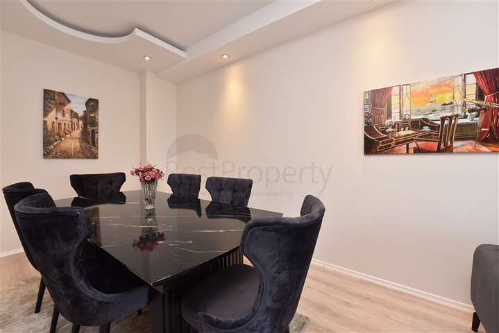 شقة غرفتين وصالة مع مطبخ منفصل - مفروشة وضمن مجمع سكني -محمودلار / الانيا 