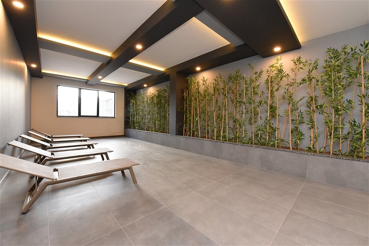 شقة غرفتين وصالة مع مطبخ منفصل - مفروشة وضمن مجمع سكني -محمودلار / الانيا 