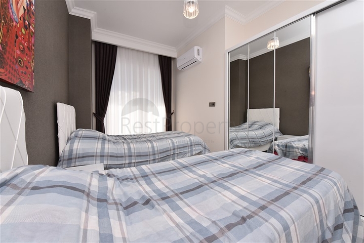 شقة غرفتين وصالة مع مطبخ منفصل - مفروشة وضمن مجمع سكني -محمودلار / الانيا 