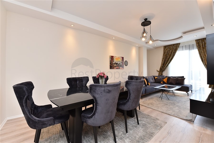 شقة غرفتين وصالة مع مطبخ منفصل - مفروشة وضمن مجمع سكني -محمودلار / الانيا 