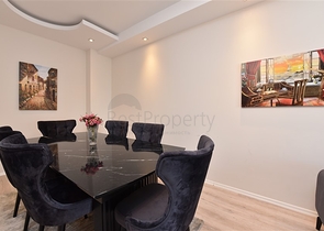 شقة غرفتين وصالة مع مطبخ منفصل - مفروشة وضمن مجمع سكني -محمودلار / الانيا 