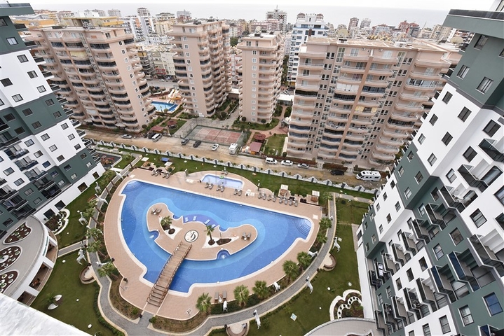 اطلالة بحر - دوبلكس 4 غرف وصالة -ضمن مجمع 5 نجوم -في محمودلار / الانيا 