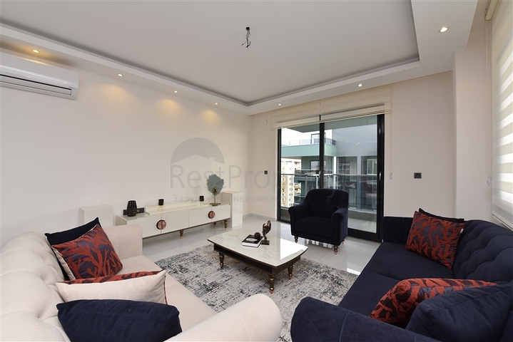 اطلالة بحر - دوبلكس 4 غرف وصالة -ضمن مجمع 5 نجوم -في محمودلار / الانيا 