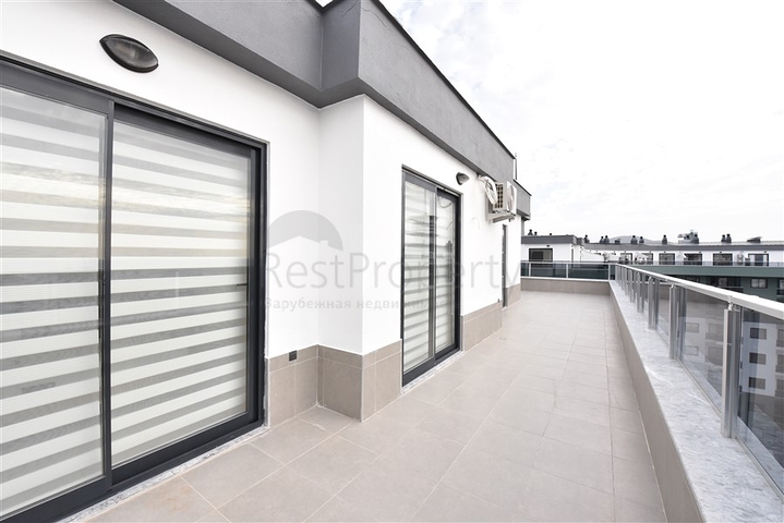 اطلالة بحر - دوبلكس 4 غرف وصالة -ضمن مجمع 5 نجوم -في محمودلار / الانيا 