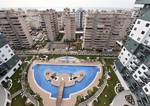 اطلالة بحر - دوبلكس 4 غرف وصالة -ضمن مجمع 5 نجوم -في محمودلار / الانيا 