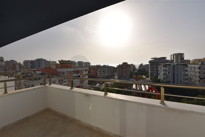 دوبلكس للبيع في الانيا - تصميم 4 غرف وصالة ضمن مجمع حديث -في محمودلار / الانيا 