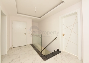 دوبلكس للبيع في الانيا - تصميم 4 غرف وصالة ضمن مجمع حديث -في محمودلار / الانيا 