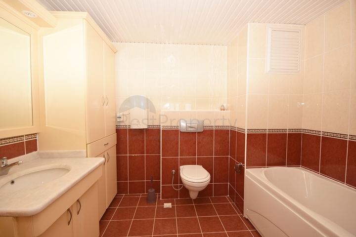 شقق واسعة في الانيا - تصميم 3 غرف وصالة مفروشة -في محمودلار / الانيا 