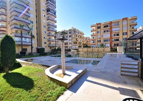 شقق واسعة في الانيا - تصميم 3 غرف وصالة مفروشة -في محمودلار / الانيا 