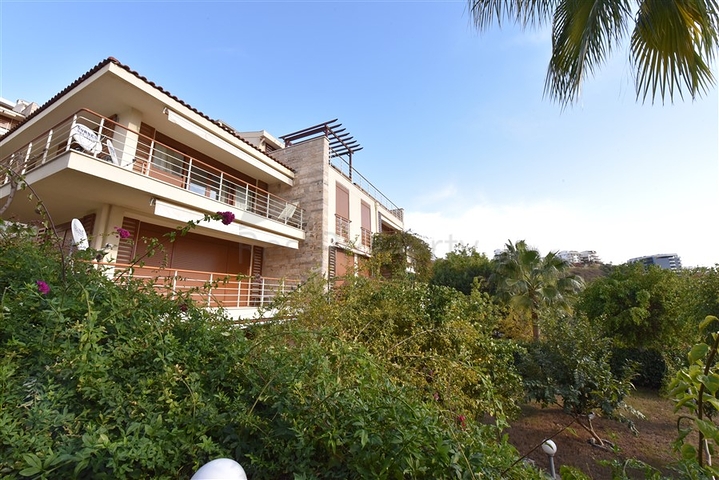 تصميم انيق - شقة غرفتين وصالة مفروشة -في كوناكلي / الانيا 