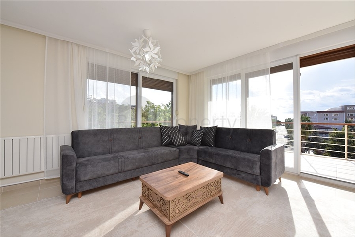 تصميم انيق - شقة غرفتين وصالة مفروشة -في كوناكلي / الانيا 