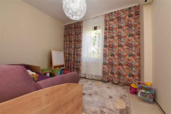 تصميم انيق - شقة غرفتين وصالة مفروشة -في كوناكلي / الانيا 