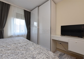 تصميم انيق - شقة غرفتين وصالة مفروشة -في كوناكلي / الانيا 