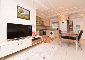 خلف مول الانيوم - شقة عائلية 2 غرفة وصالة -مع الاثاث - في جيكجلي / الانيا 