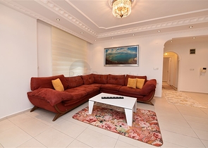 خلف مول الانيوم - شقة عائلية 2 غرفة وصالة -مع الاثاث - في جيكجلي / الانيا 