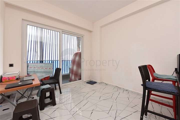 شقق للبيع في اوبا - غرفة وصالة ضمن مجمع حديث -اوبا / الانيا 