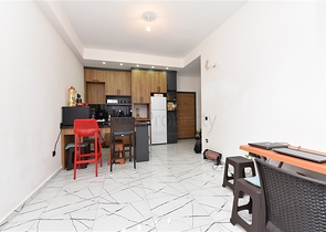 شقق للبيع في اوبا - غرفة وصالة ضمن مجمع حديث -اوبا / الانيا 