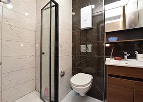 شقق للبيع في اوبا - غرفة وصالة ضمن مجمع حديث -اوبا / الانيا 