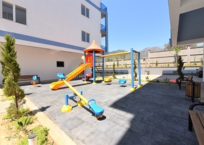 شقق للبيع في اوبا - غرفة وصالة ضمن مجمع حديث -اوبا / الانيا 