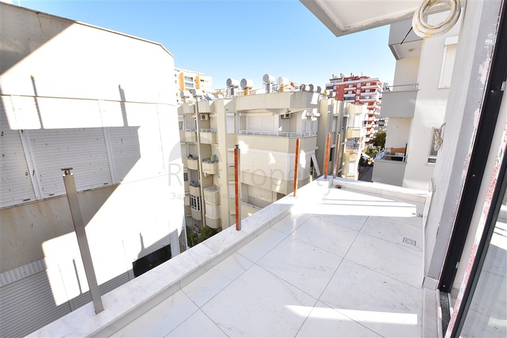 شقة غرفة وصالة ضمن مجمع حديث -محمودلار / الانيا 