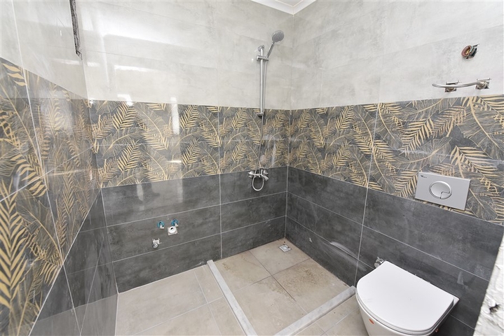 شقة غرفة وصالة ضمن مجمع حديث -محمودلار / الانيا 