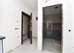 شقة غرفة وصالة ضمن مجمع حديث -محمودلار / الانيا 