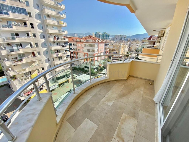 شقق اطلالة بحر في الانيا - دوبلكس واسعة مفروشة -في محمودلار 