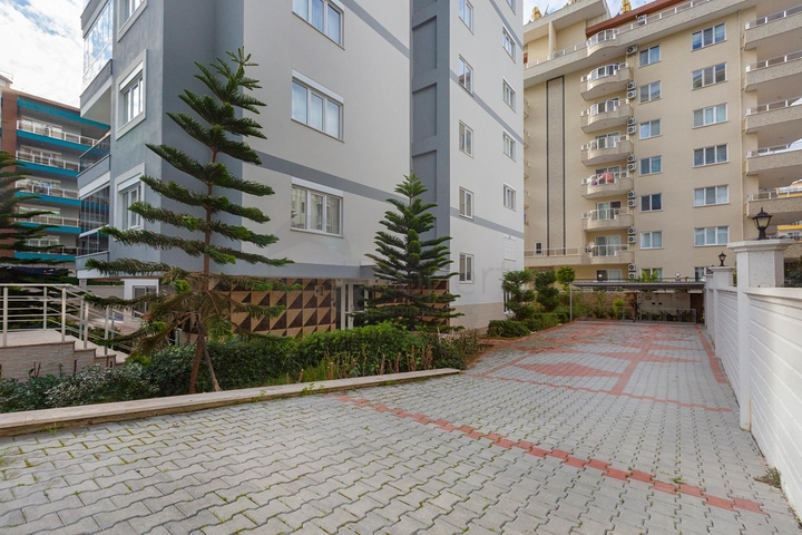 اطلالة بحر في الانيا - دوبلكس فاخرة 3 غرف وصالة - في محمودلار / الانيا 