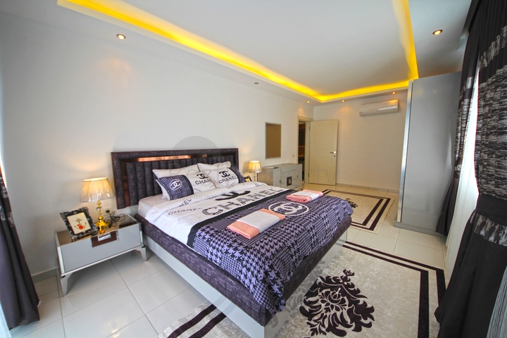 اطلالة بحر في الانيا - دوبلكس فاخرة 3 غرف وصالة - في محمودلار / الانيا 