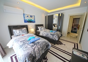 اطلالة بحر في الانيا - دوبلكس فاخرة 3 غرف وصالة - في محمودلار / الانيا 