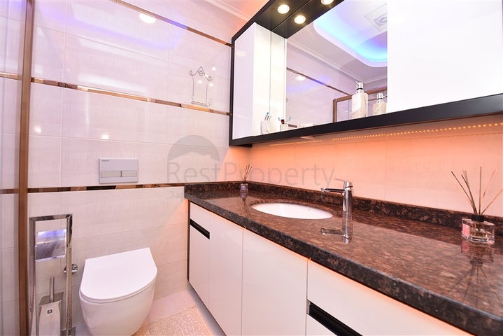 شقق فاخرة في الانيا - مجمع 5 نجوم -شقة 2 غرفة وصالة مفروشة -في محمودلار / الانيا