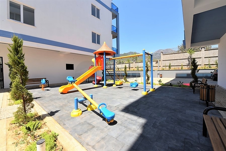 شقة غرفة وصالة ضمن مجمع حديث -اوبا / الانيا 