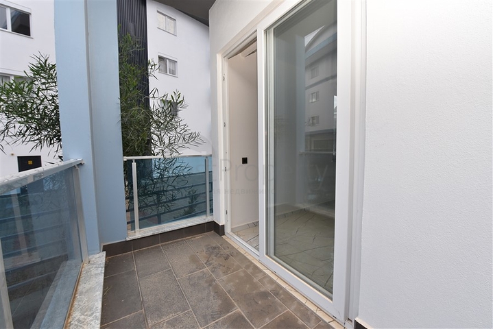 شقة غرفة وصالة ضمن مجمع حديث -اوبا / الانيا 