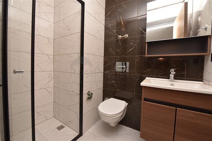 شقة غرفة وصالة ضمن مجمع حديث -اوبا / الانيا 