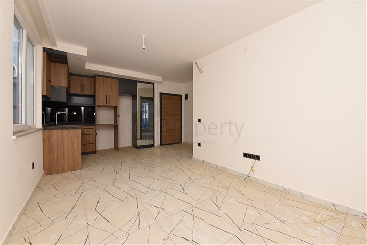 شقة غرفة وصالة ضمن مجمع حديث -اوبا / الانيا 