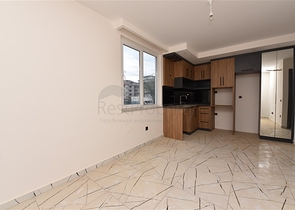 شقة غرفة وصالة ضمن مجمع حديث -اوبا / الانيا 