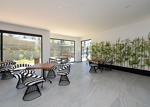 شقة غرفة وصالة ضمن مجمع حديث -اوبا / الانيا 