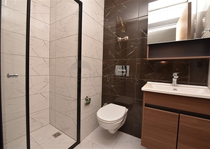 شقة غرفة وصالة ضمن مجمع حديث -اوبا / الانيا 