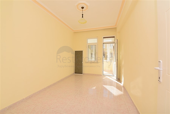 شقق بأسعار منخفضة في الانيا -3 غرف وصالة مع مطبخ منفصل -قريبة من البحر - محمودلار / الانيا 