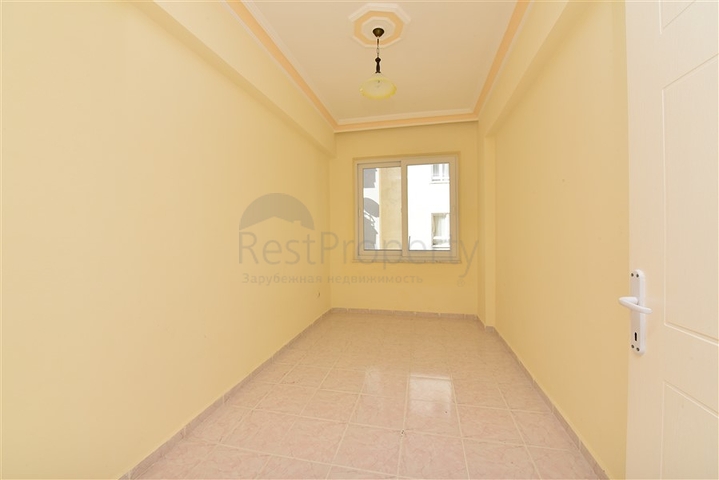 شقق بأسعار منخفضة في الانيا -3 غرف وصالة مع مطبخ منفصل -قريبة من البحر - محمودلار / الانيا 