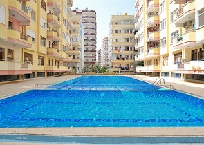 شقق بأسعار منخفضة في الانيا -3 غرف وصالة مع مطبخ منفصل -قريبة من البحر - محمودلار / الانيا 