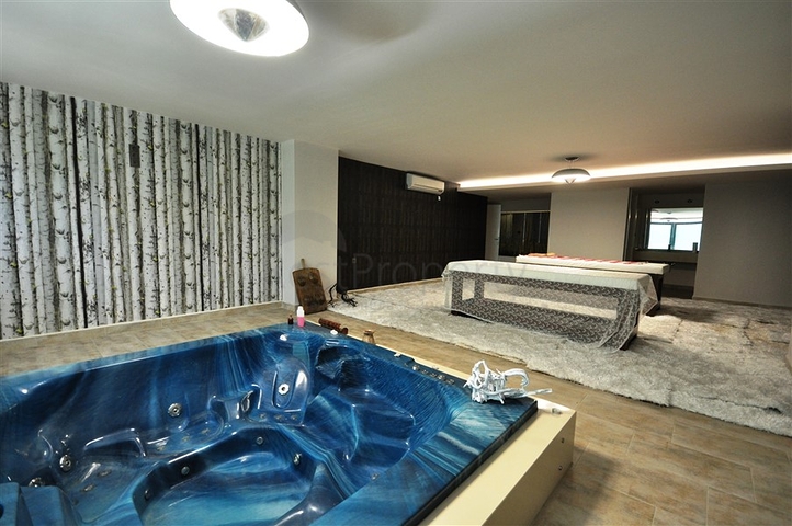 اطلالة بحر في كارجيجاك - شقة 2 غرفة وصالة -ضمن مجمع 5 نجوم -في كارجيجاك / الانيا 