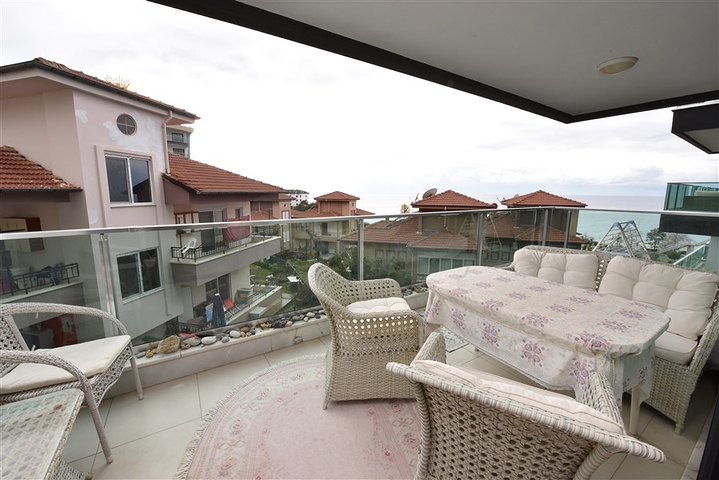 اطلالة بحر في كارجيجاك - شقة 2 غرفة وصالة -ضمن مجمع 5 نجوم -في كارجيجاك / الانيا 