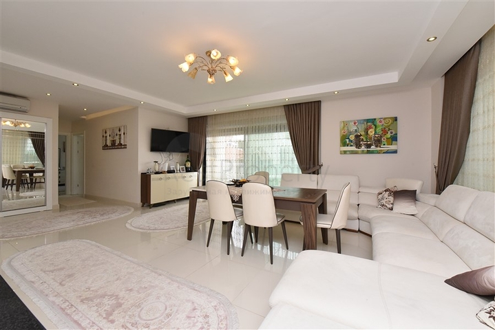 اطلالة بحر في كارجيجاك - شقة 2 غرفة وصالة -ضمن مجمع 5 نجوم -في كارجيجاك / الانيا 