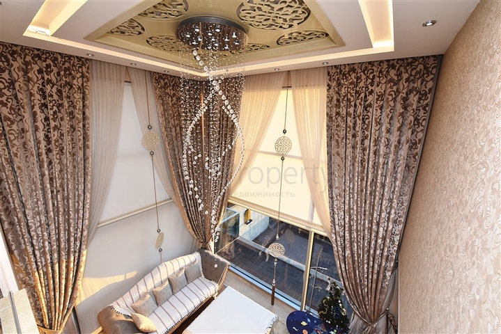 من افخم الفلل في الانيا - اطلالة ساحرة على البحر والقلعة - في مركز الانيا 